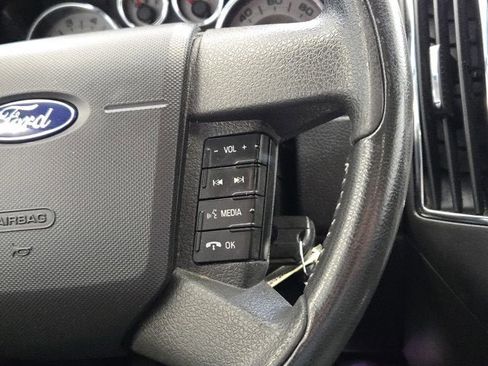 Used 2010 Ford Edge Limited FWD image 28