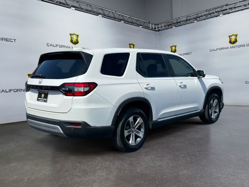 Used 2023 Honda Pilot EX-L image 5