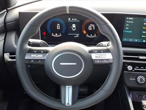 Used 2025 Hyundai Santa Cruz SE image 25