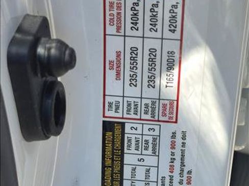 Certified 2024 Nissan Murano SV w/ SV Midnight Edition Package FWD image 17
