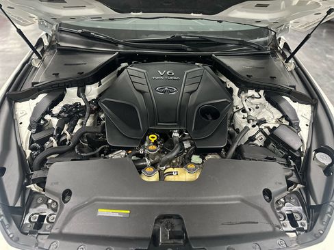 Used 2018 INFINITI Q50 Luxe w/ Essential Package (3.0T Luxe) image 32