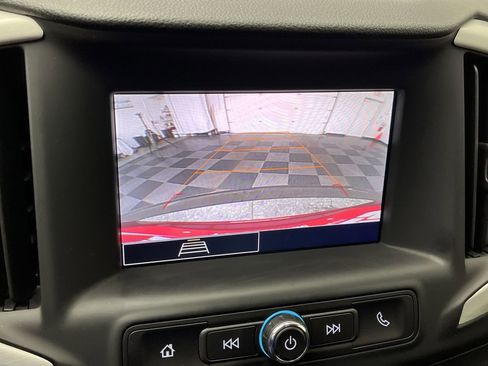 Certified 2024 GMC Terrain SLE w/ Driver Convenience Package image 5