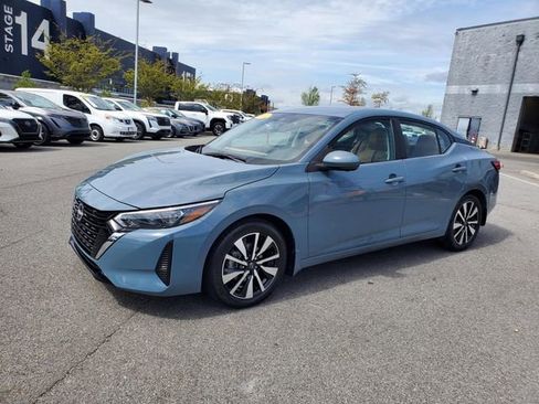 Certified 2024 Nissan Sentra SV w/ SV Premium Package image 8