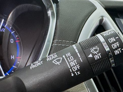 Used 2015 Cadillac SRX FWD image 15