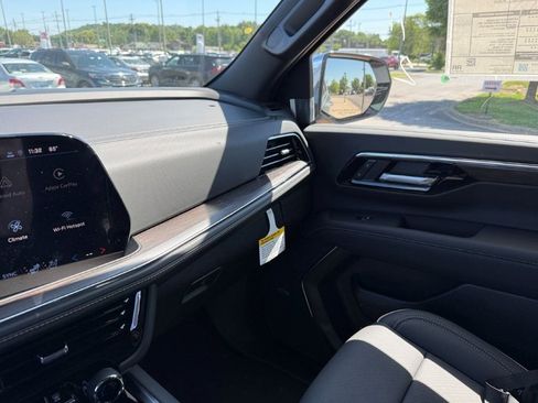 New 2026 Chevrolet Tahoe Premier AWD/4WD image 23