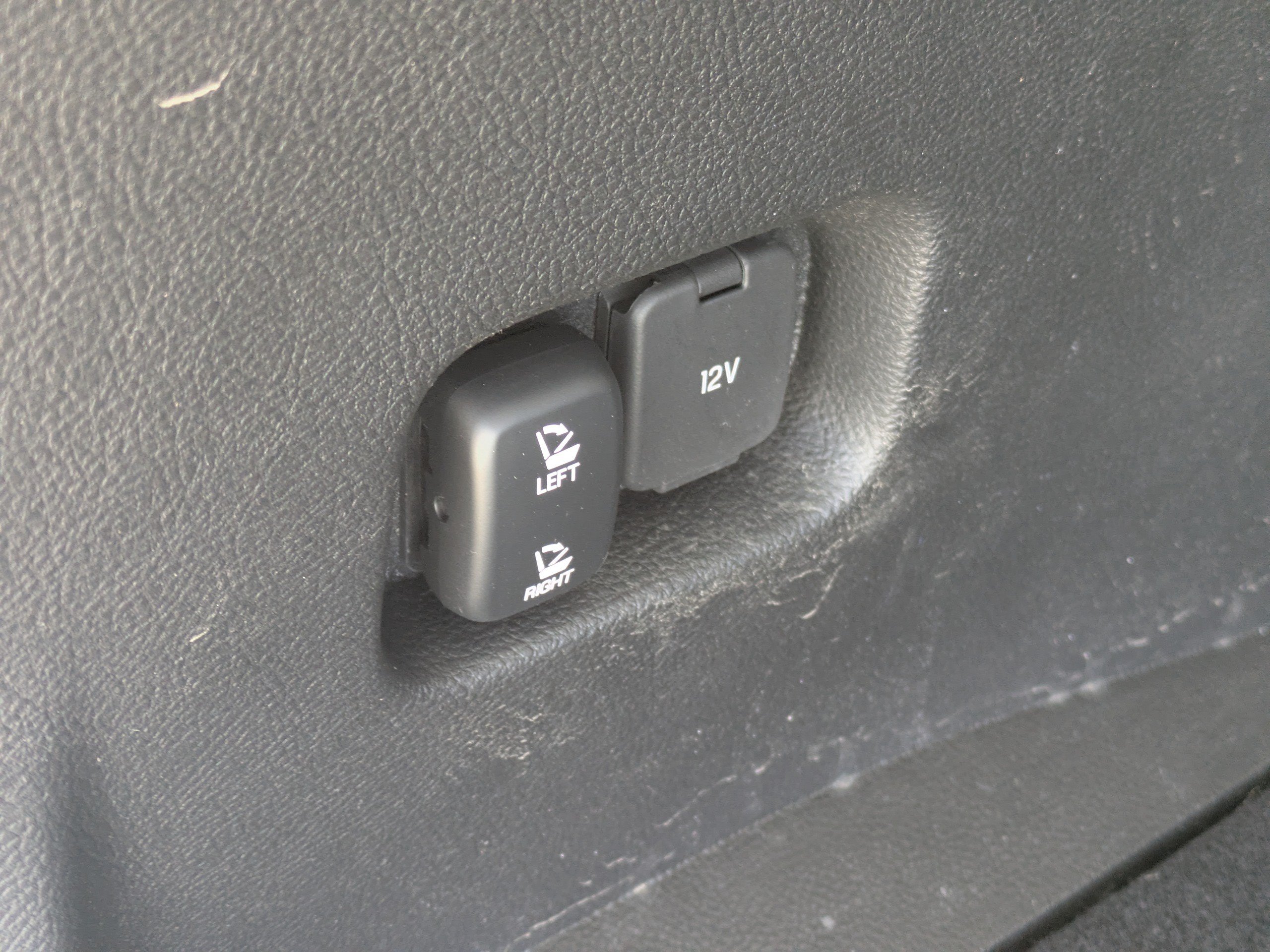 Used 2024 Ford Edge SEL w/ Convenience Package AWD/4WD image 12