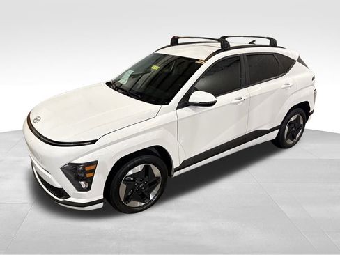 Used 2024 Hyundai Kona SEL image 9