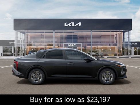 New 2026 Kia K4 FWD image 8