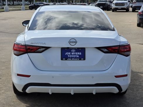 Used 2025 Nissan Sentra S FWD image 8
