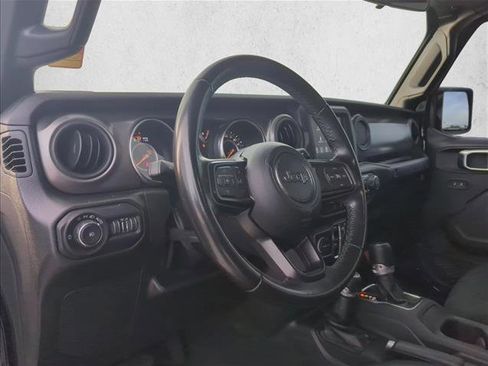 Used 2022 Jeep Wrangler Unlimited Sport AWD/4WD image 13