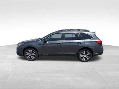Used 2018 Subaru Outback 2.5i Limited AWD/4WD image 5