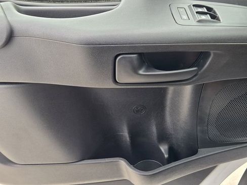 Used 2025 RAM ProMaster 2500 image 24