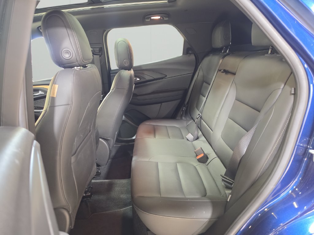 Used 2023 Chevrolet TrailBlazer ACTIV w/ Sun and Liftgate Package AWD/4WD image 14