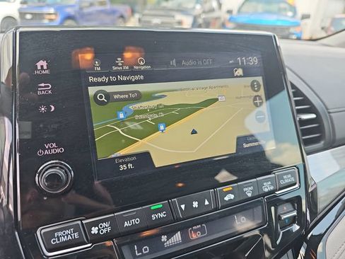 Used 2022 Honda Odyssey Elite image 25