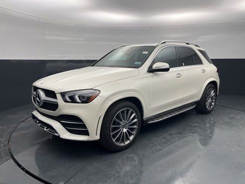 Used 2022 Mercedes-Benz GLE 450 4MATIC image 3