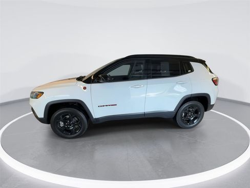 Used 2023 Jeep Compass Trailhawk w/ Sun and Sound Group image 3