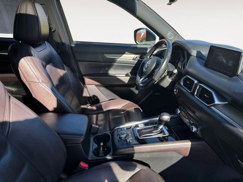 Used 2020 MAZDA CX-5 Signature image 15