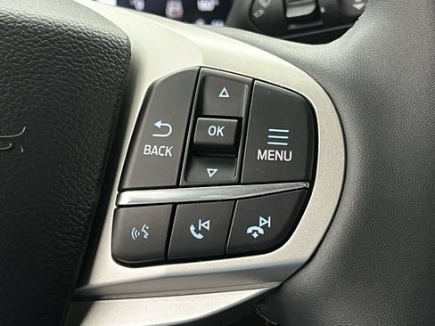 Used 2026 Ford Explorer Active w/ Active Comfort Package AWD/4WD image 23