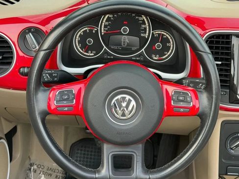 Used 2013 Volkswagen Beetle TDI FWD image 22