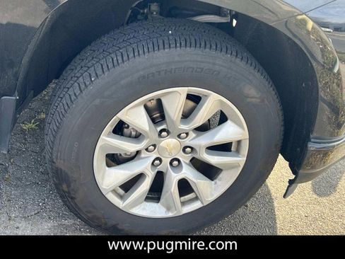 Used 2020 Chevrolet Silverado 1500 Custom w/ Custom Convenience Package image 11