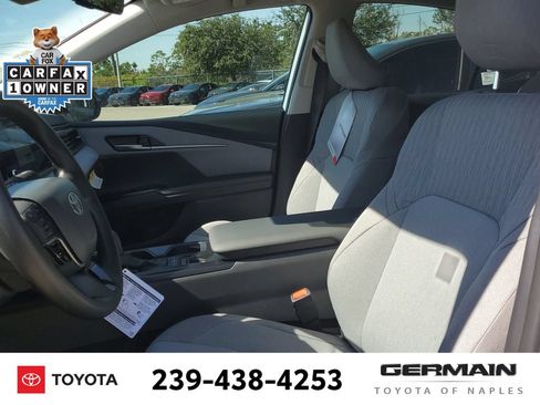 Used 2026 Toyota Camry LE w/ Convenience Package FWD image 20