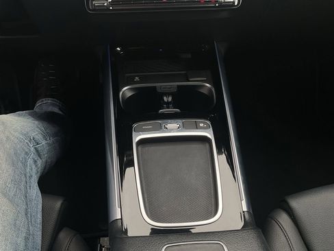 Used 2025 Mercedes-Benz GLA 250 image 25