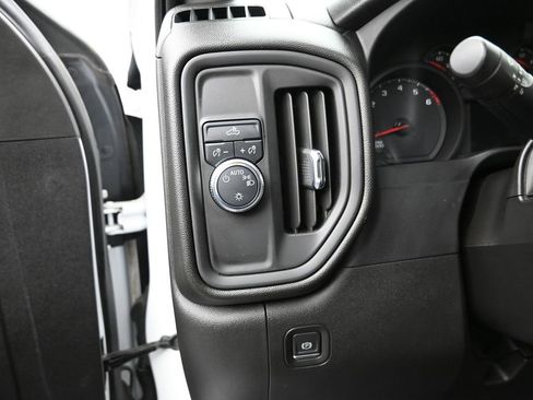 Used 2021 GMC Sierra 1500 Base w/ Convenience Package image 13