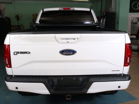 Used 2016 Ford F150 Lariat w/ Equipment Group 502A Luxury AWD/4WD image 23