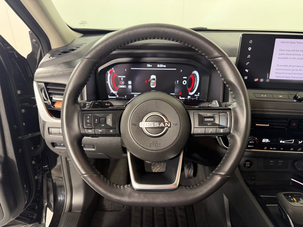 Used 2024 Nissan Rogue SL AWD/4WD image 13