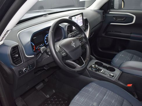 Certified 2024 Ford Bronco Sport Heritage w/ Heritage Convenience Package image 8