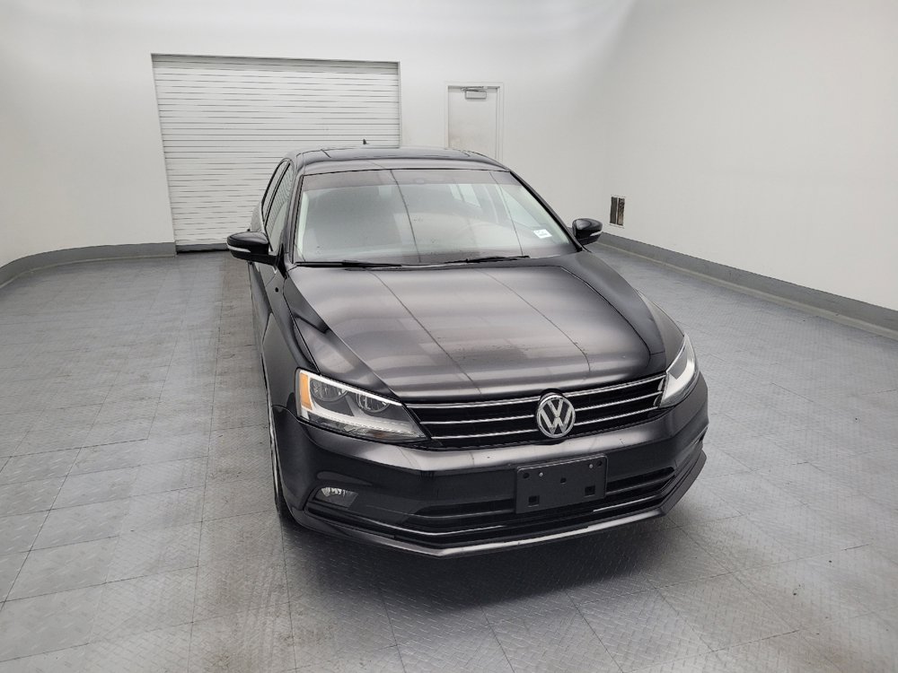 Used 2016 Volkswagen Jetta SEL FWD image 14