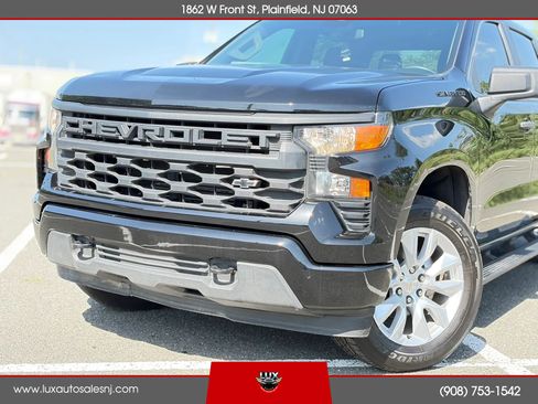 Used 2022 Chevrolet Silverado 1500 Custom RWD image 5