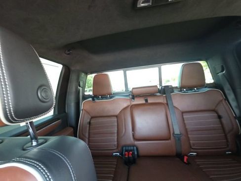 Used 2025 GMC Sierra 2500 Denali Ultimate w/ Max Trailering Package AWD/4WD image 42