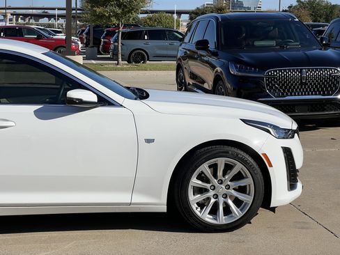 Used 2023 Cadillac CT5 Luxury image 12