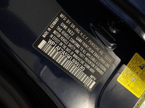 Used 2015 Porsche Macan Turbo image 36