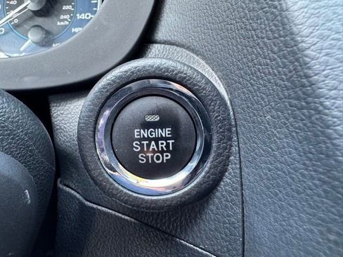 Used 2017 Subaru Crosstrek 2.0i Premium w/ Special Edition image 36