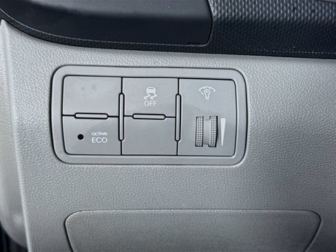 Used 2016 Hyundai Accent SE FWD image 10