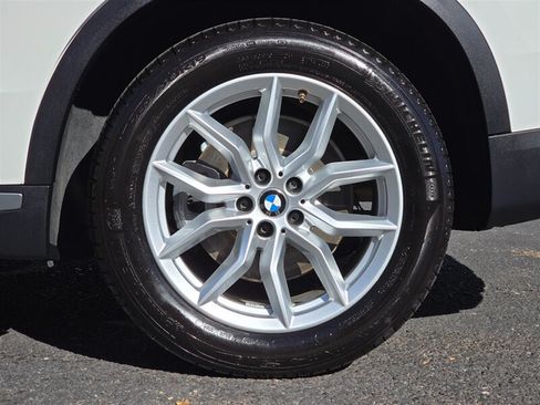Used 2019 BMW X5 xDrive40i AWD/4WD image 39