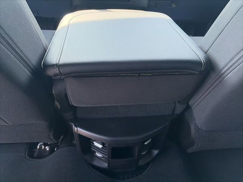 New 2026 RAM 2500 Tradesman AWD/4WD image 13
