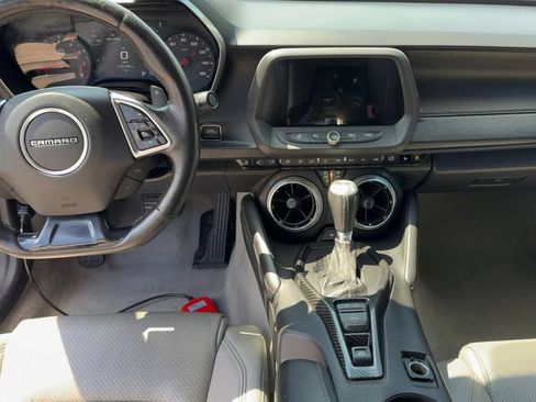 Used 2016 Chevrolet Camaro LT RWD image 6