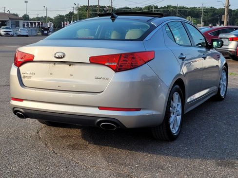 Used 2013 Kia Optima EX w/ Premium Pkg FWD image 12