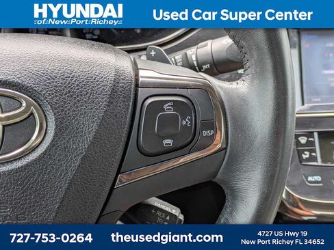 Used 2015 Toyota Avalon XLE Touring FWD image 33
