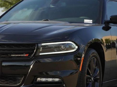 Certified 2023 Dodge Charger SXT w/ Blacktop Package AWD/4WD image 4