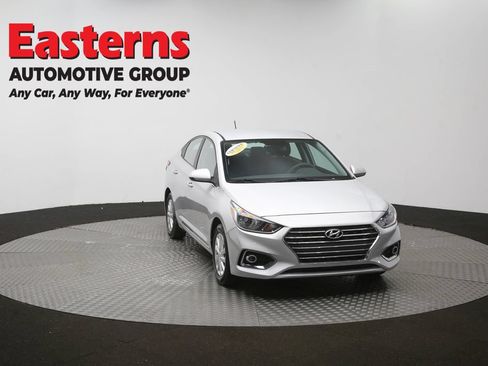 Used 2022 Hyundai Accent SEL FWD image 53