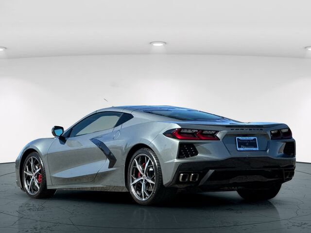 Used 2022 Chevrolet Corvette Stingray Coupe w/ 1LT RWD image 4