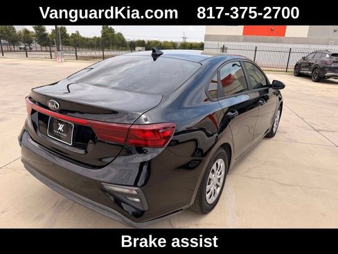 Used 2020 Kia Forte Sedan FWD image 4