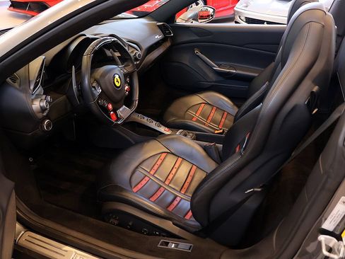 Certified 2018 Ferrari 488 Spider RWD image 4