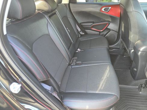 Used 2022 Kia Soul Turbo FWD image 19