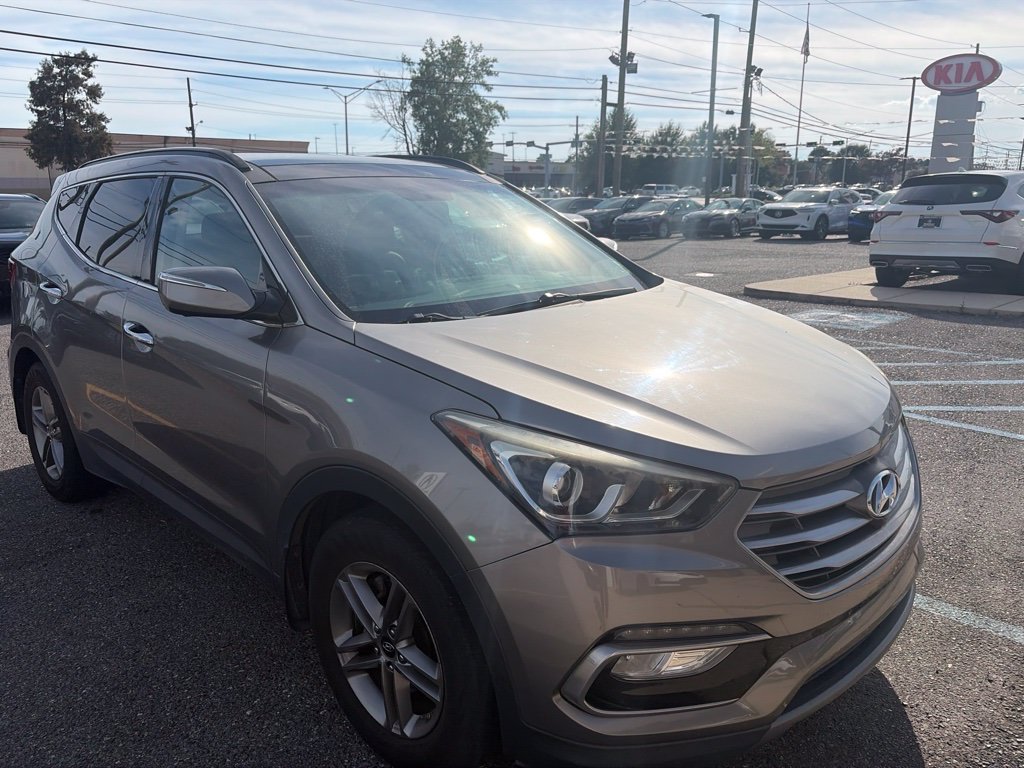 Used 2017 Hyundai Santa Fe Sport w/ 2.4L Tech Package 04 FWD image 2