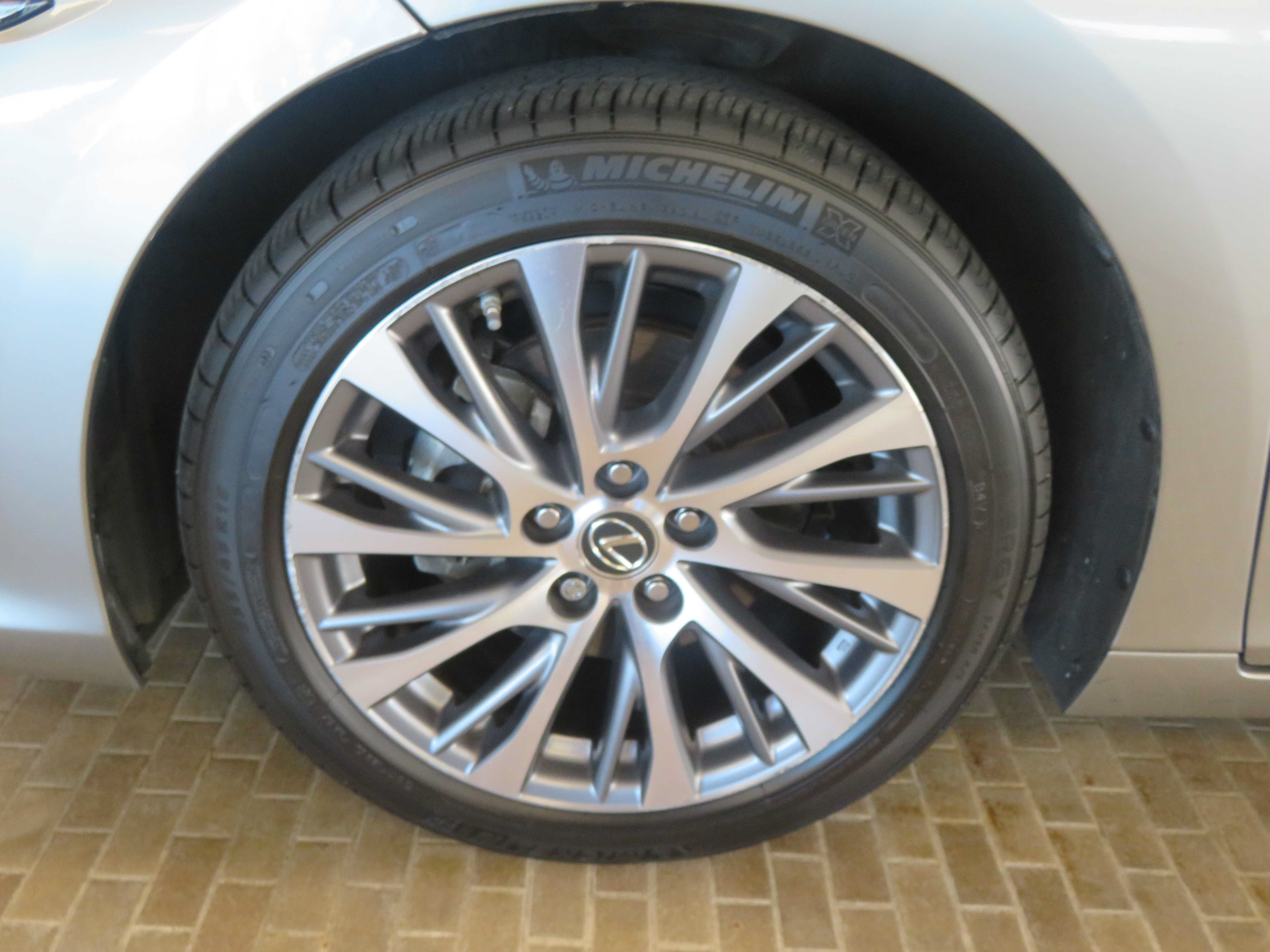 Used 2021 Lexus ES 350 w/ Premium Package FWD image 7